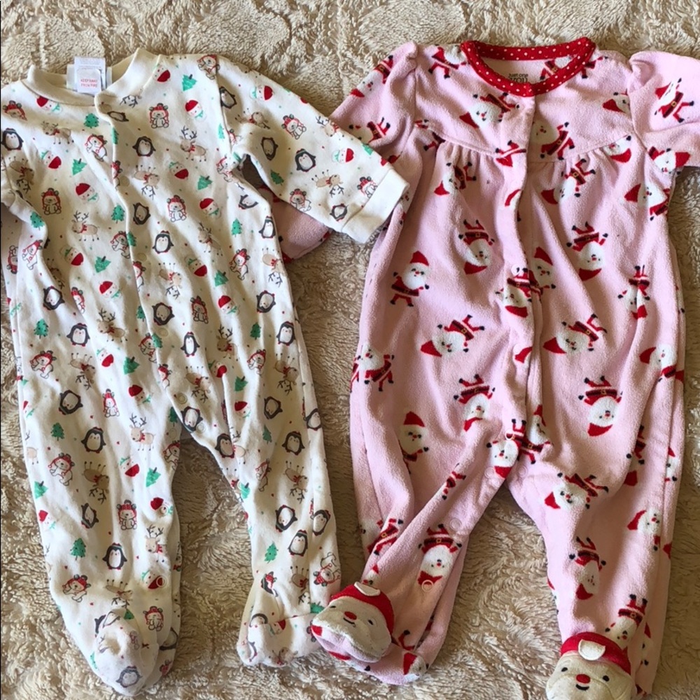 Lot of 2 Christmas pajamas
